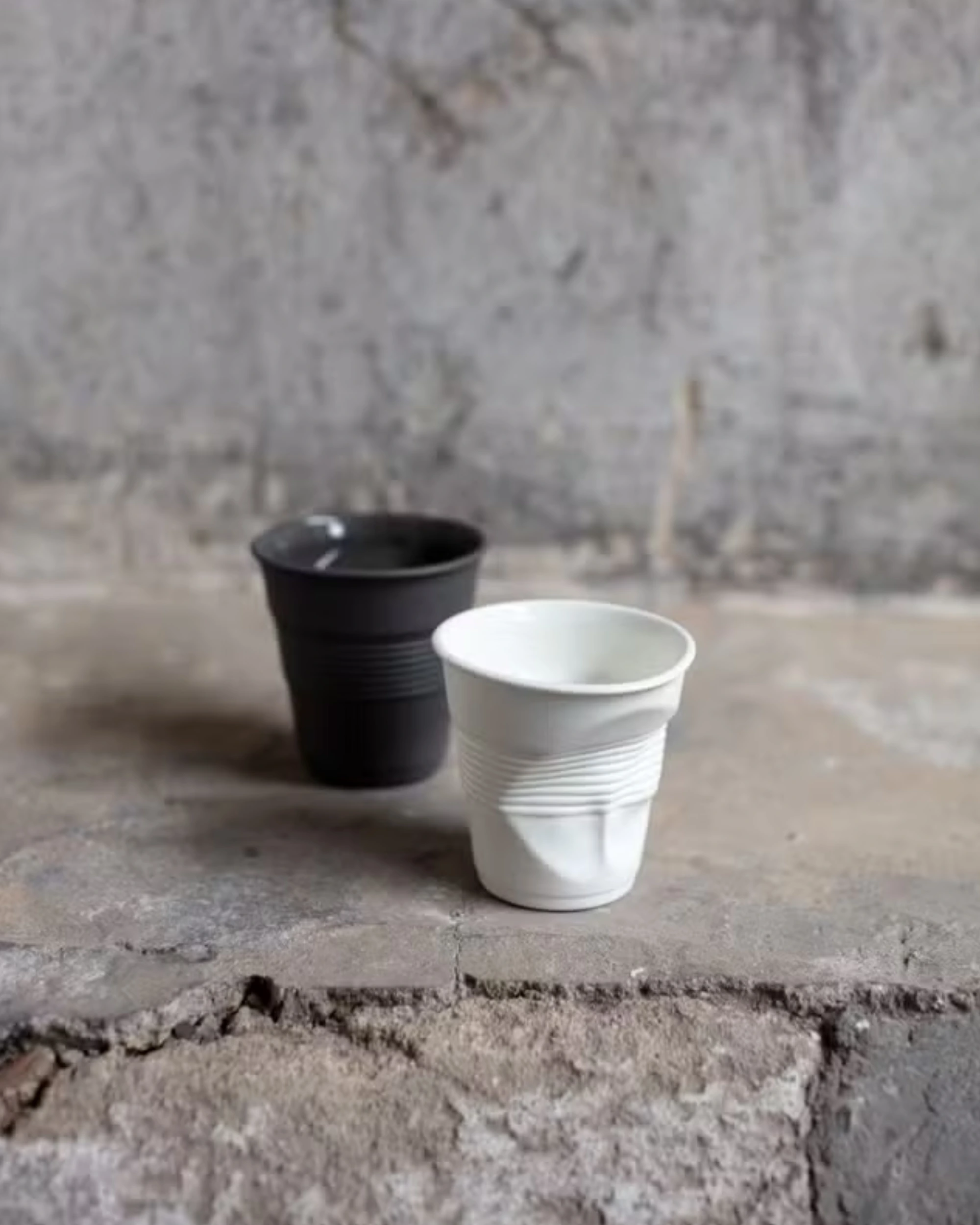 Gobelet Espresso Froissé  - Noir satiné