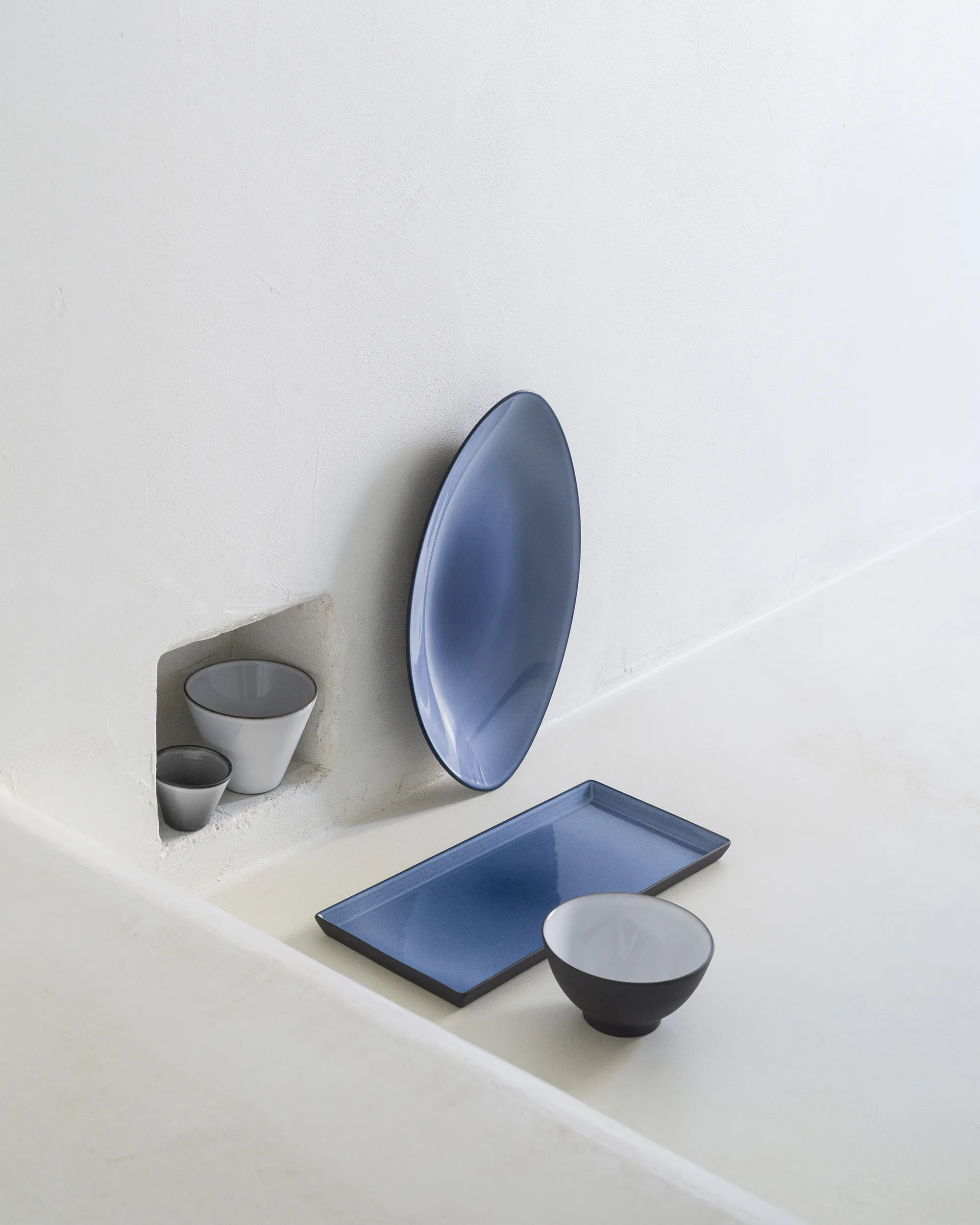Oval Plate Black ceramic