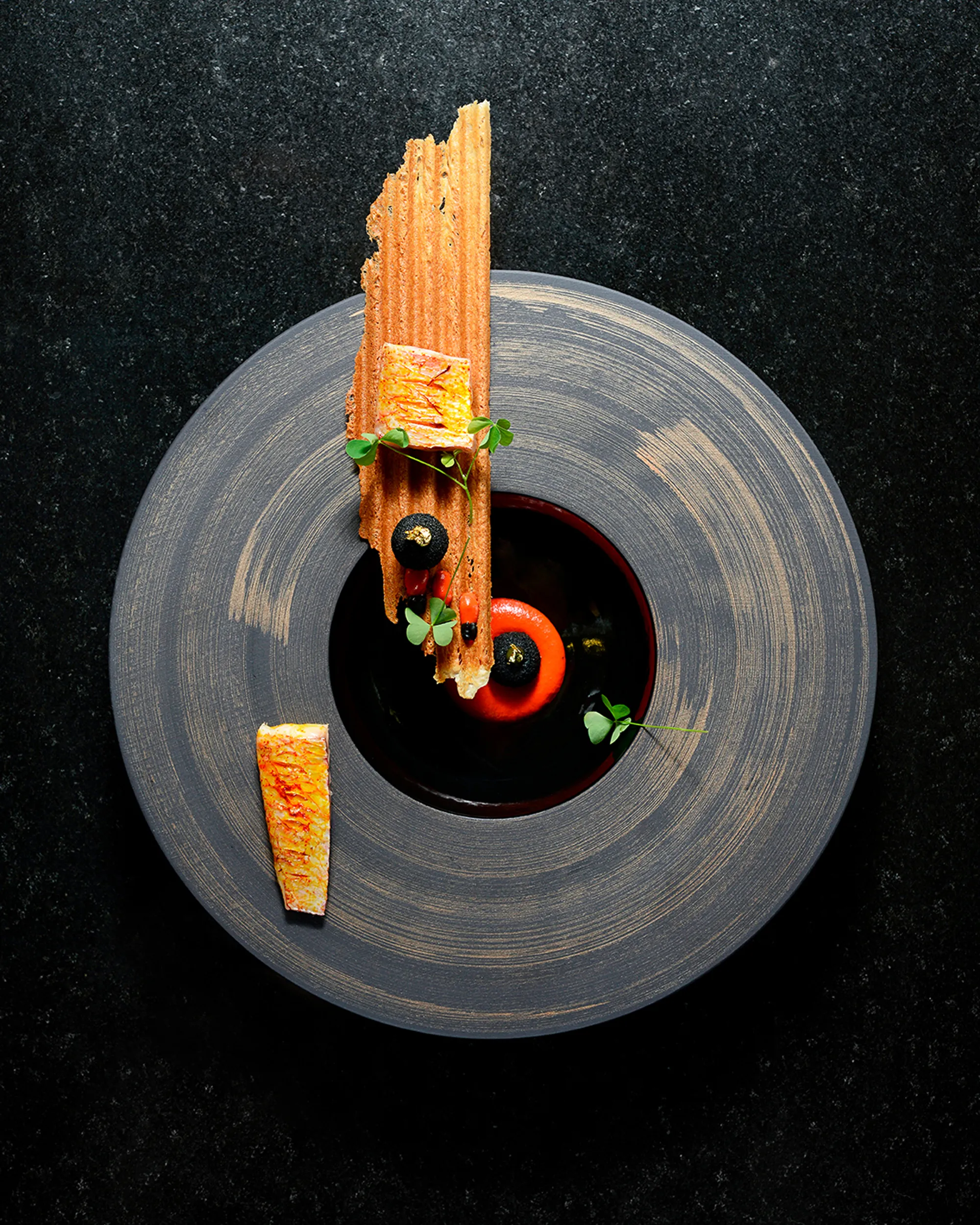 Plate