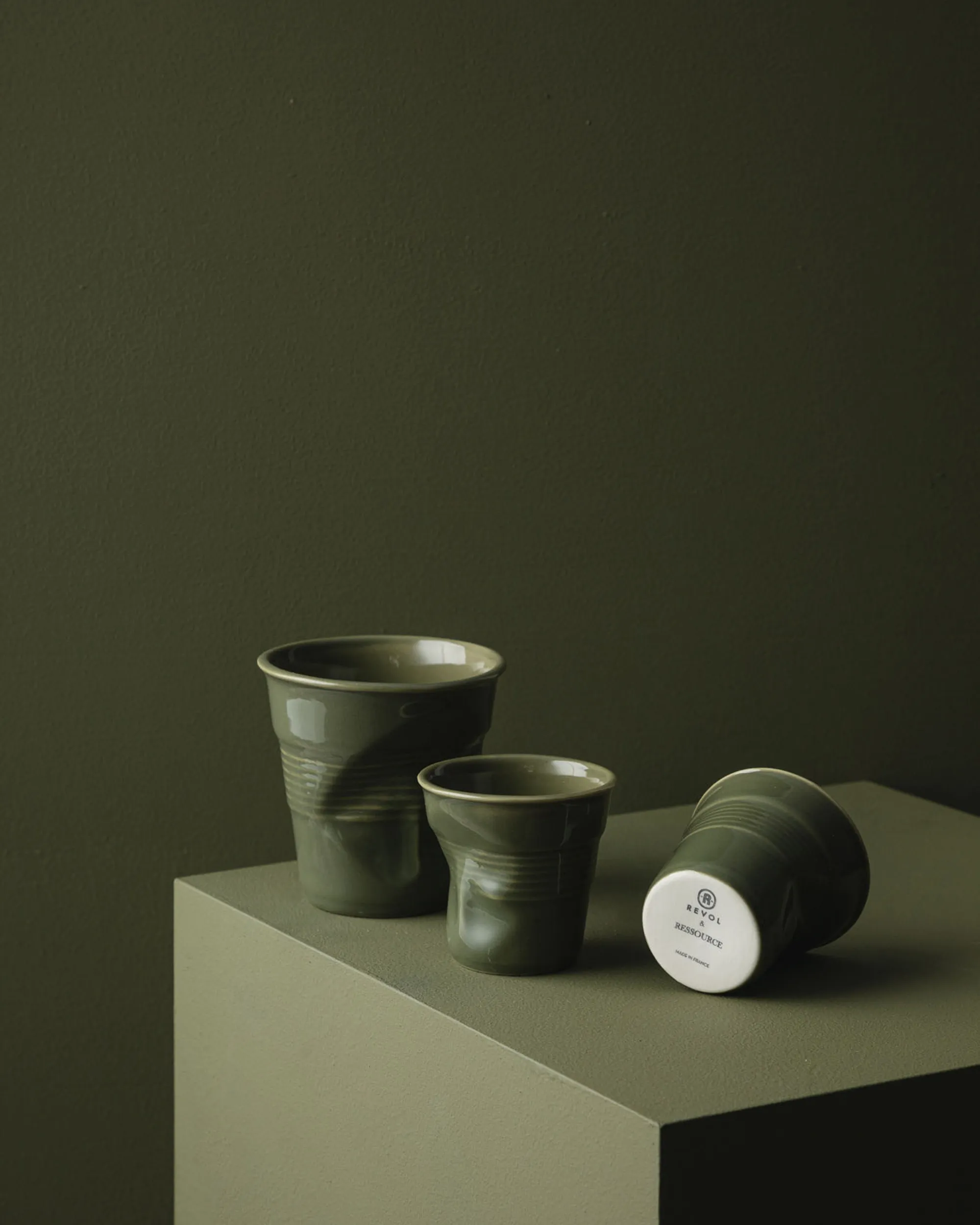 Gobelet Cappuccino Froissé  - Vert garrigue