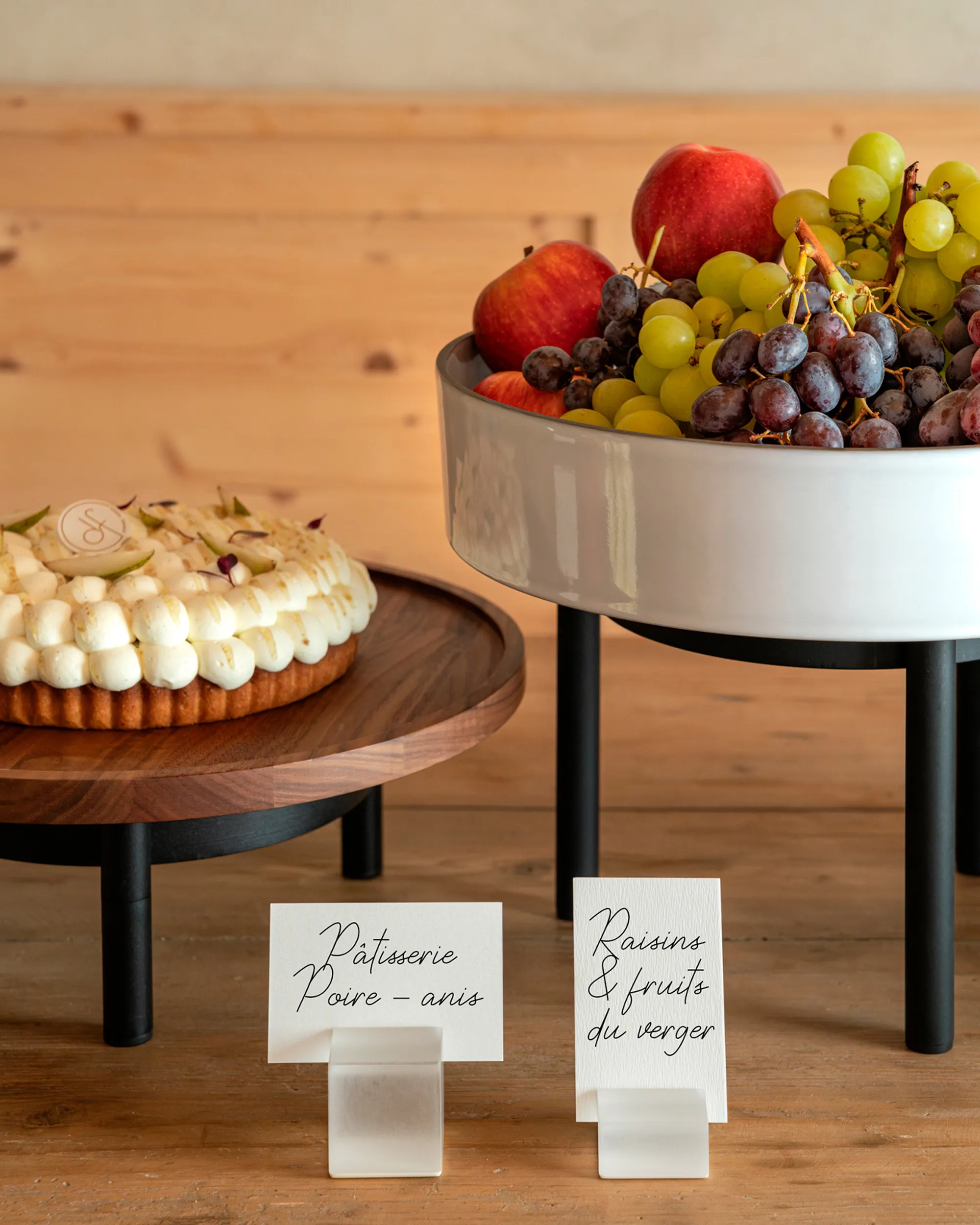 Round Tray