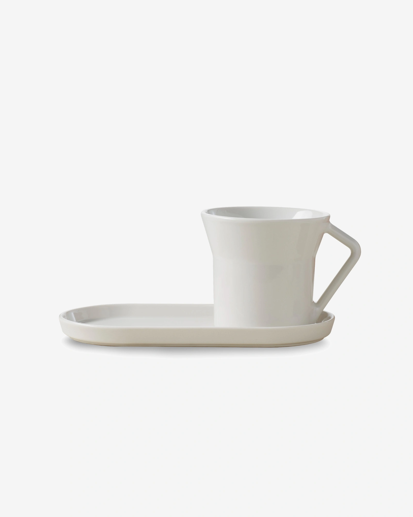 Tasse et sous-tasse à thé